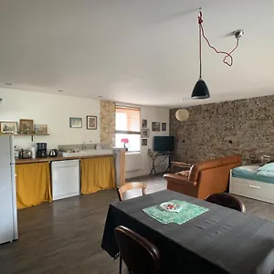 https://proche-mont-saint-michel-appartement-renove.inbrittany.com