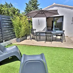  Hébergement de vacances Maison Independante Et Jardin