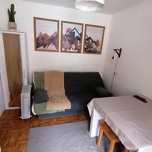  Appartement Avec Grande Terrasse