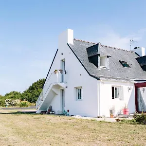 https://plogoff-apartment.inbrittany.com